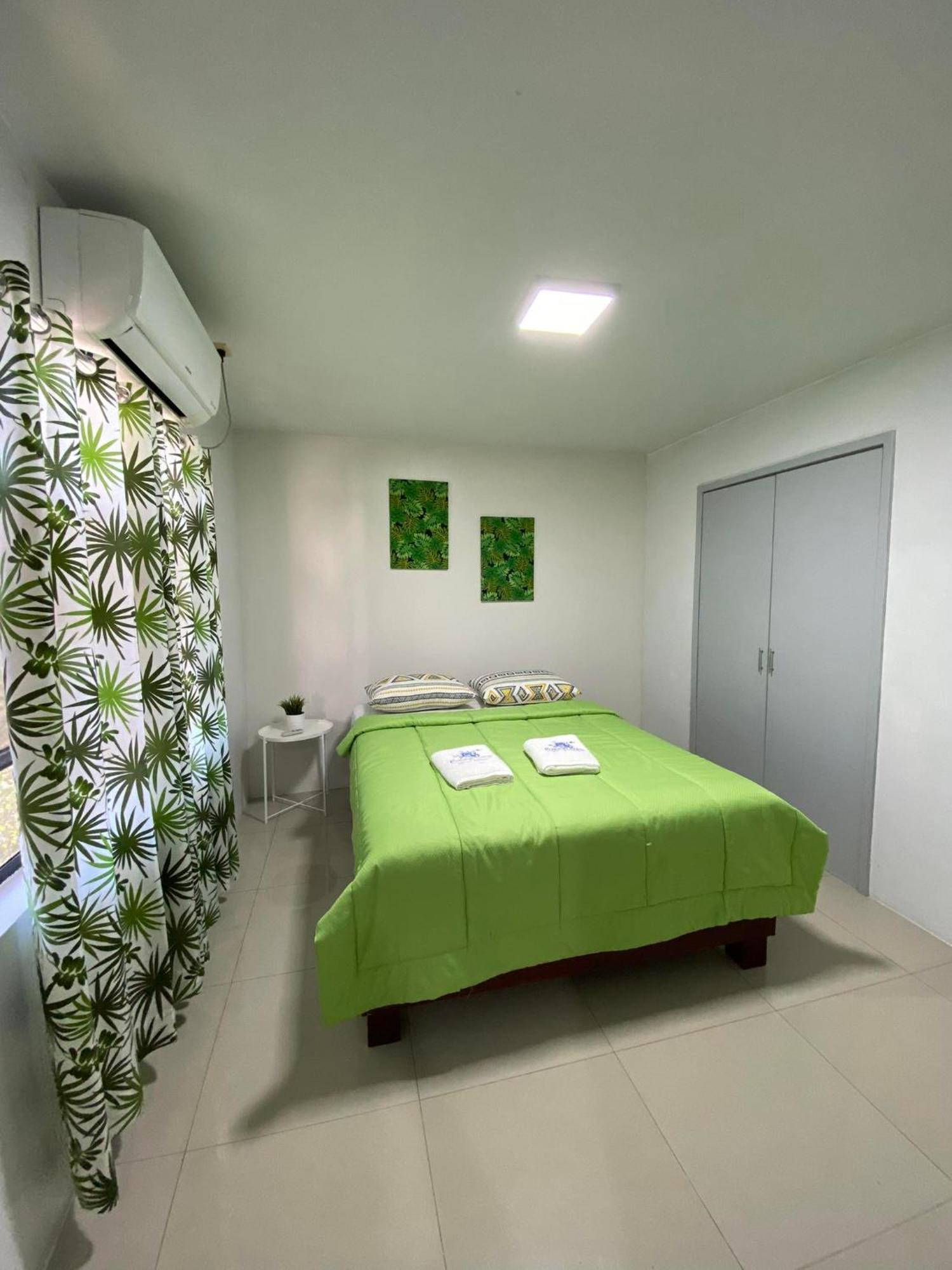Forest View Leisure Residences Olongapo Eksteriør billede